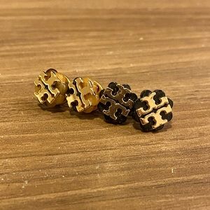 Lightly worn Tory Burch tortoise and black stud earrings!